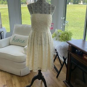 Size 8 NWT great summer dress.